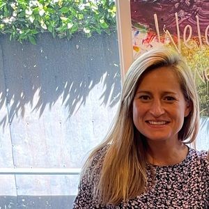 Meet your Posher, Whitney